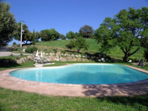 Pleasant holiday home in Seggiano with private terrace Seggiano